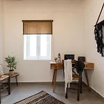 Yria Traditional House Holiday home