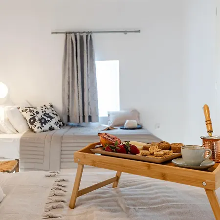 Holiday home Yria Traditional House