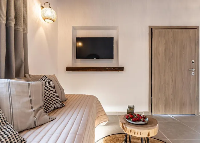 Yria Traditional House Holiday home *