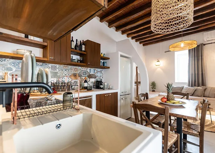 Holiday home Yria Traditional House