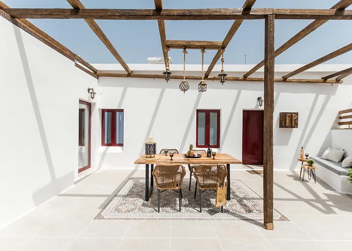 Yria Traditional House Holiday home Vivlos