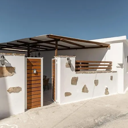 Yria Traditional House Vívlos