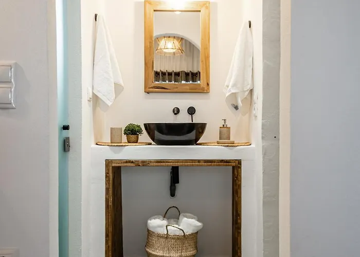 Yria Traditional House *